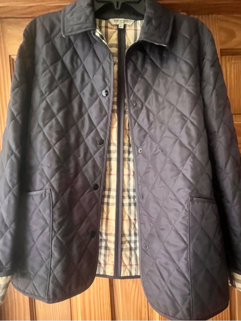 Burberry Quilted Lightweight Jacket Small